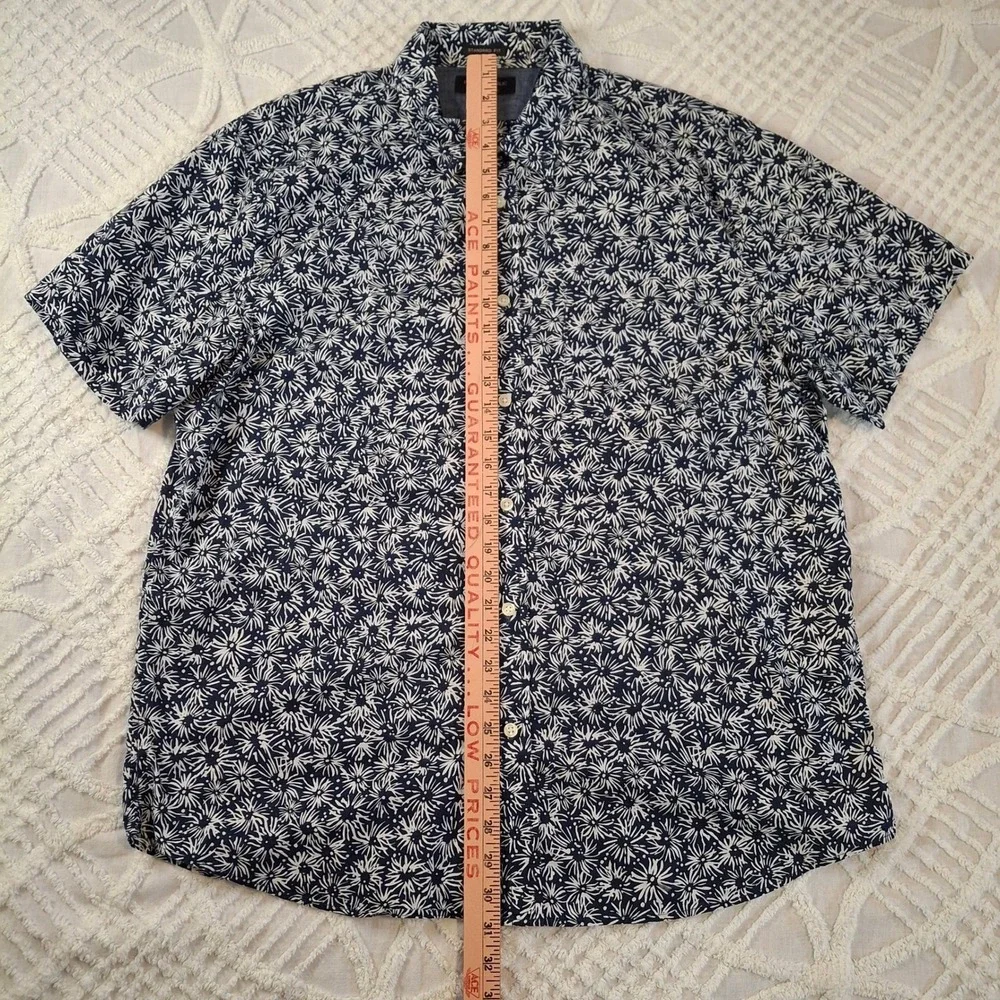 Banana Republic Men's XL Cotton‎ Standard Fit Button Down Shirt Blue Floral